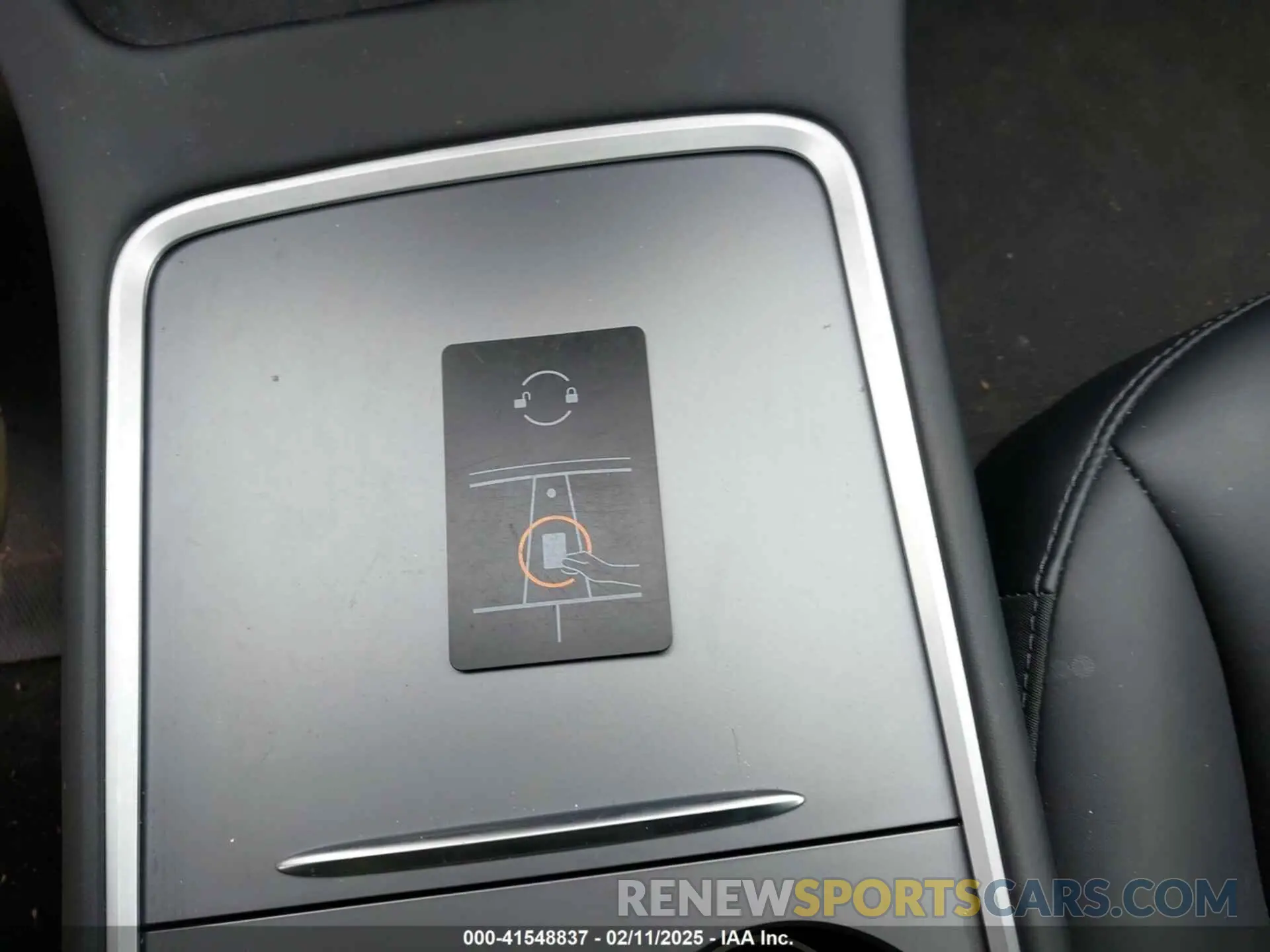 11 fotografías del automóvil dañado 5YJ3E1EB5NF271658 TESLA MODEL 3 2022
