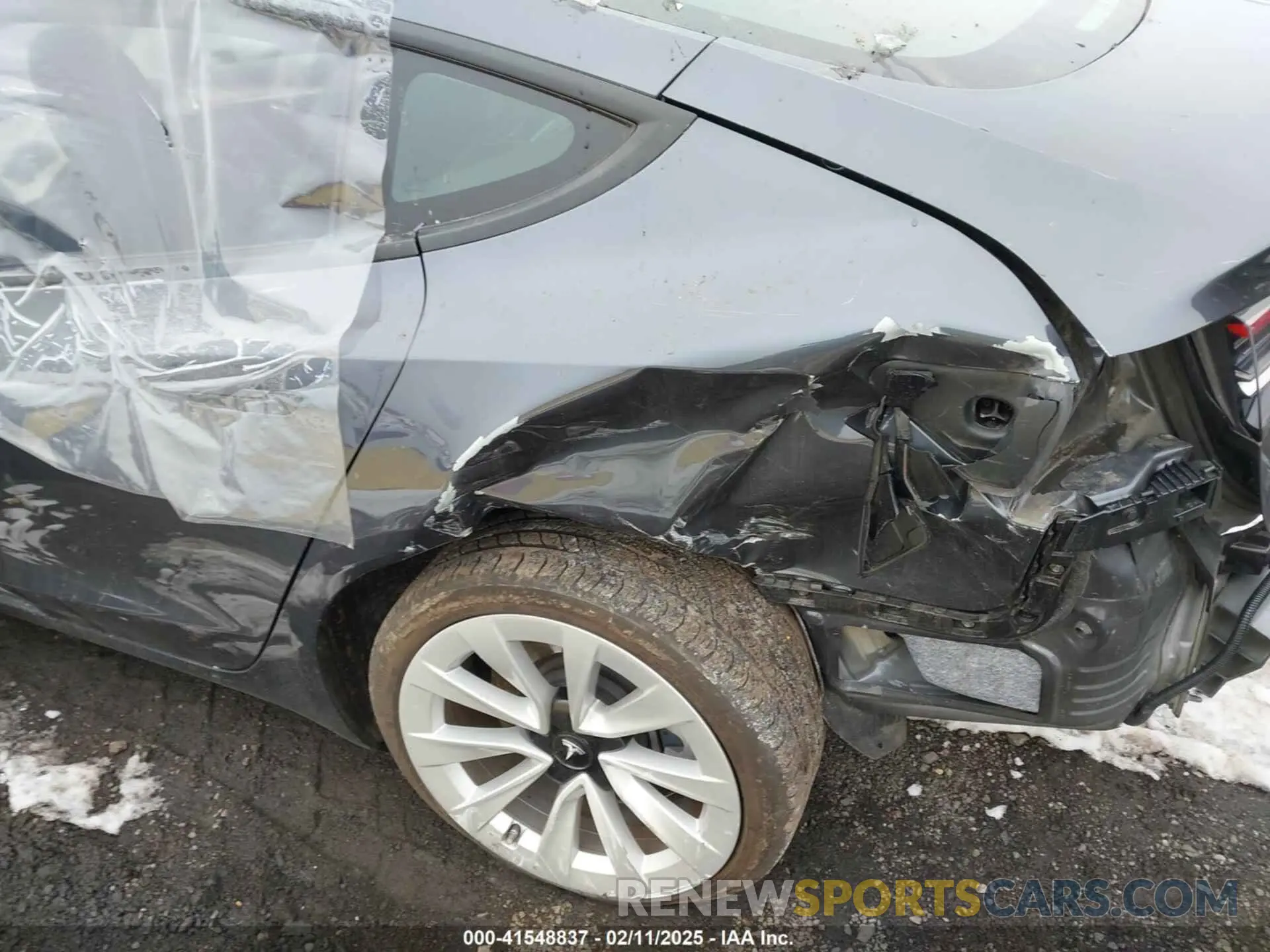 20 fotografías del automóvil dañado 5YJ3E1EB5NF271658 TESLA MODEL 3 2022