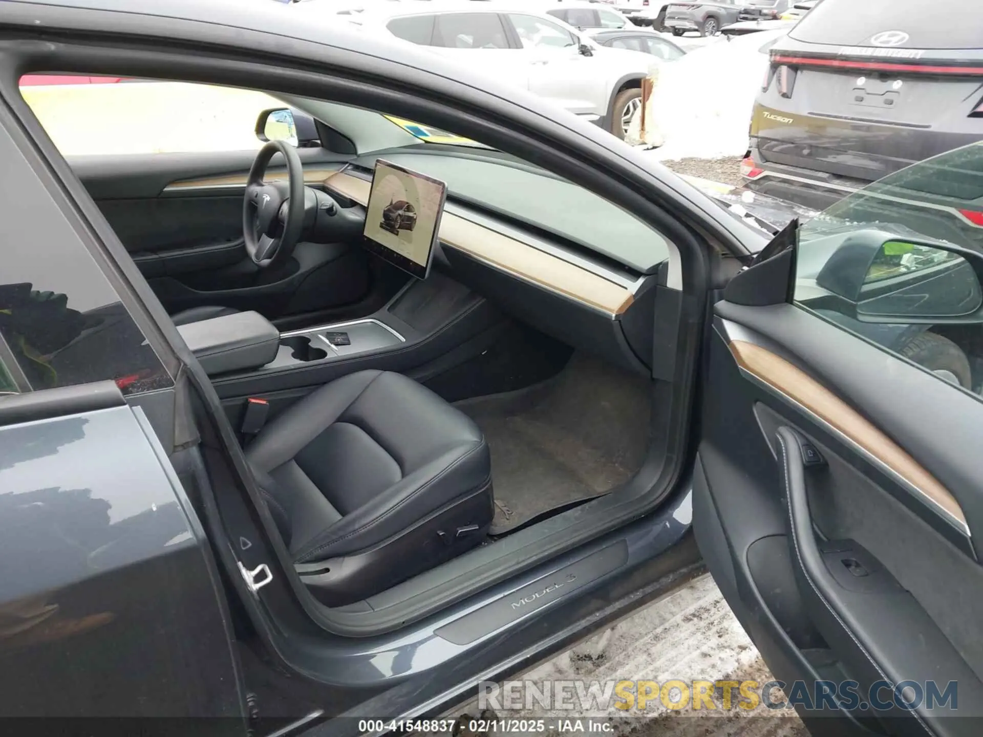 5 fotografías del automóvil dañado 5YJ3E1EB5NF271658 TESLA MODEL 3 2022