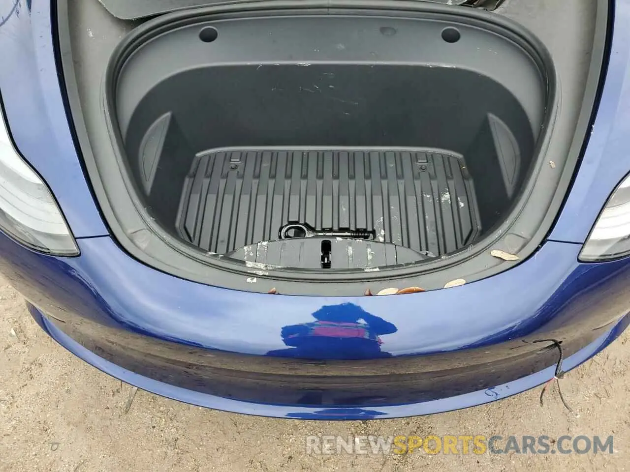 12 fotografías del automóvil dañado 5YJ3E1EB5NF334399 TESLA MODEL 3 2022