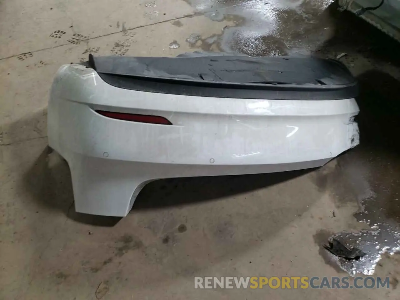 12 fotografías del automóvil dañado 5YJ3E1EB5NF334516 TESLA MODEL 3 2022