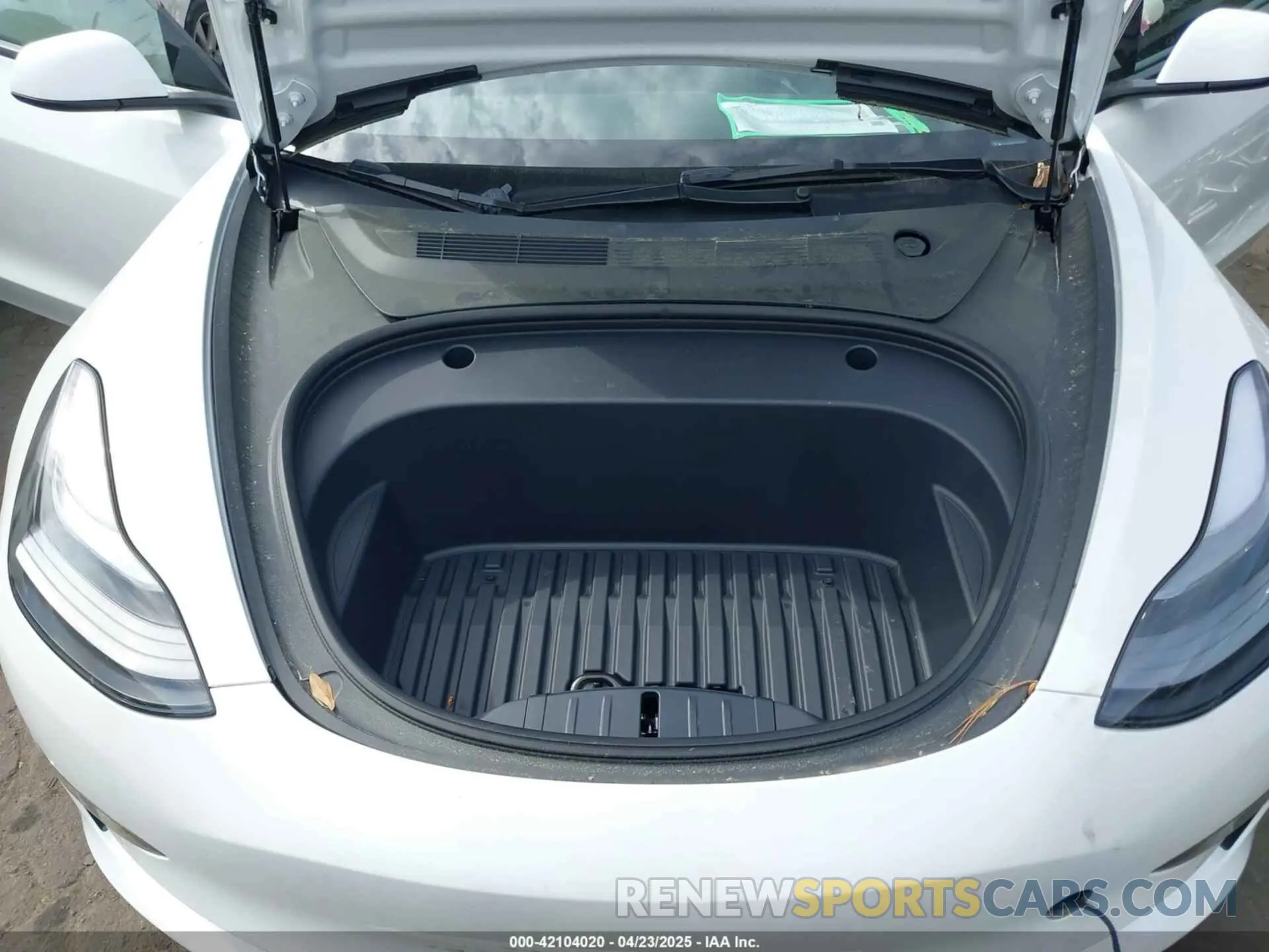 10 fotografías del automóvil dañado 5YJ3E1EB5NF349078 TESLA MODEL 3 2022