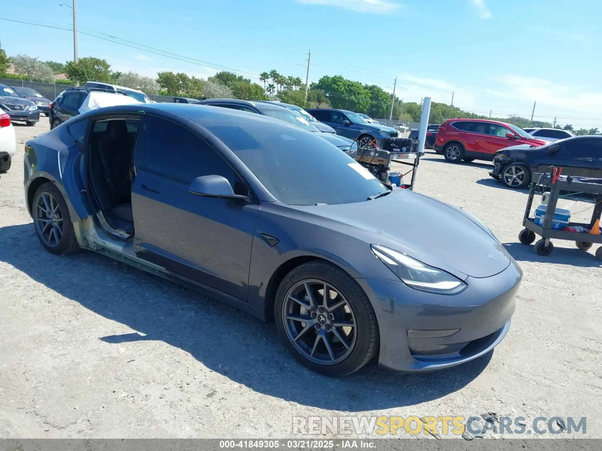 1 fotografías del automóvil dañado 5YJ3E1EB6NF105861 TESLA MODEL 3 2022