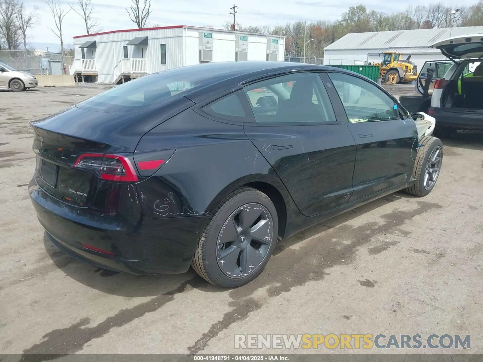 4 fotografías del automóvil dañado 5YJ3E1EB6NF109067 TESLA MODEL 3 2022
