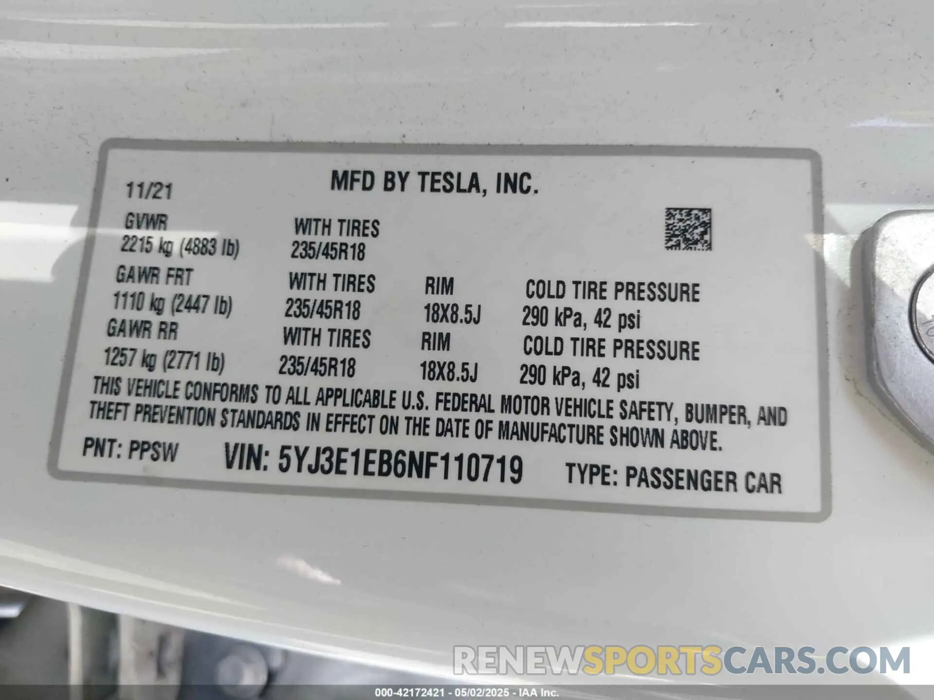 18 fotografías del automóvil dañado 5YJ3E1EB6NF110719 TESLA MODEL 3 2022