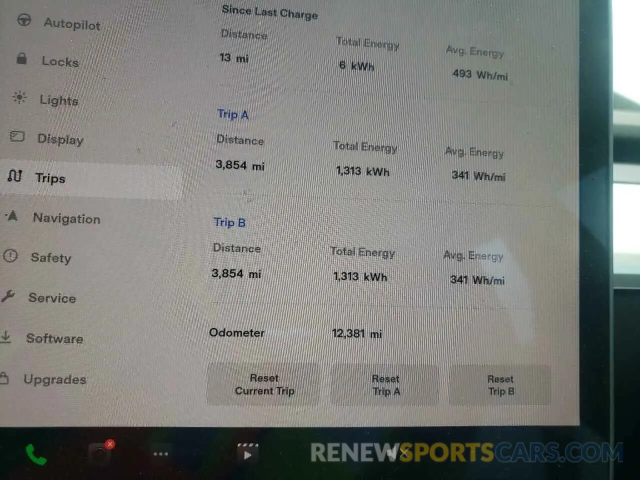 8 fotografías del automóvil dañado 5YJ3E1EB6NF114494 TESLA MODEL 3 2022