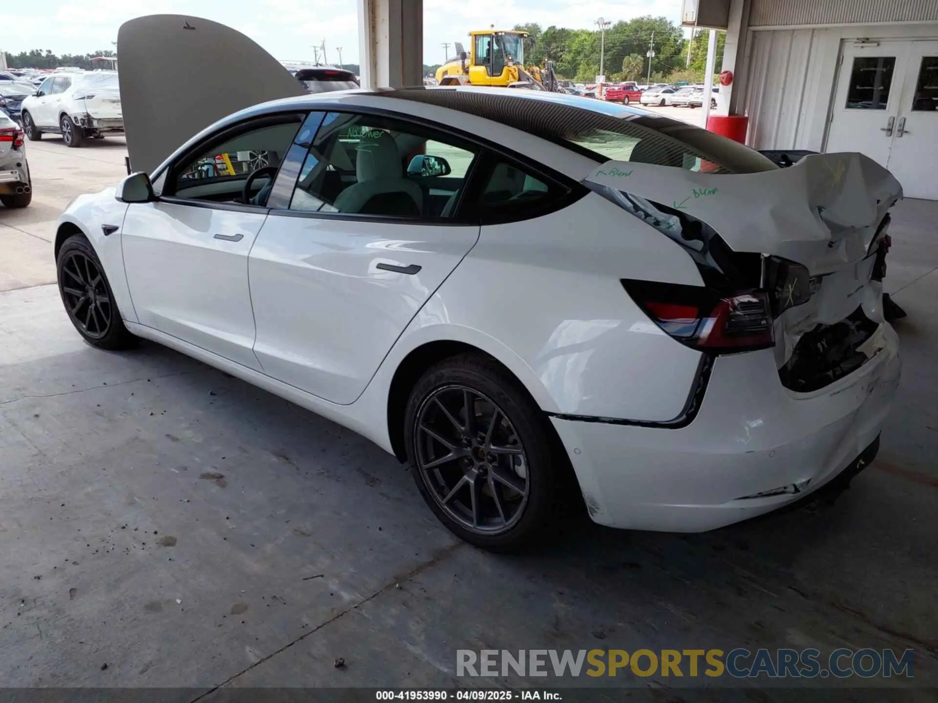 3 fotografías del automóvil dañado 5YJ3E1EB6NF115533 TESLA MODEL 3 2022