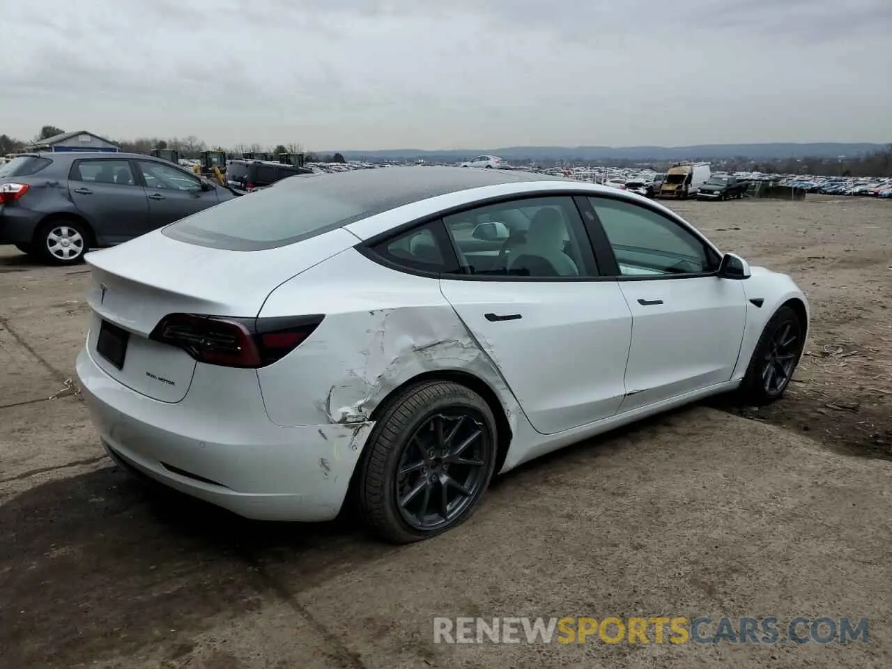 3 fotografías del automóvil dañado 5YJ3E1EB6NF128394 TESLA MODEL 3 2022