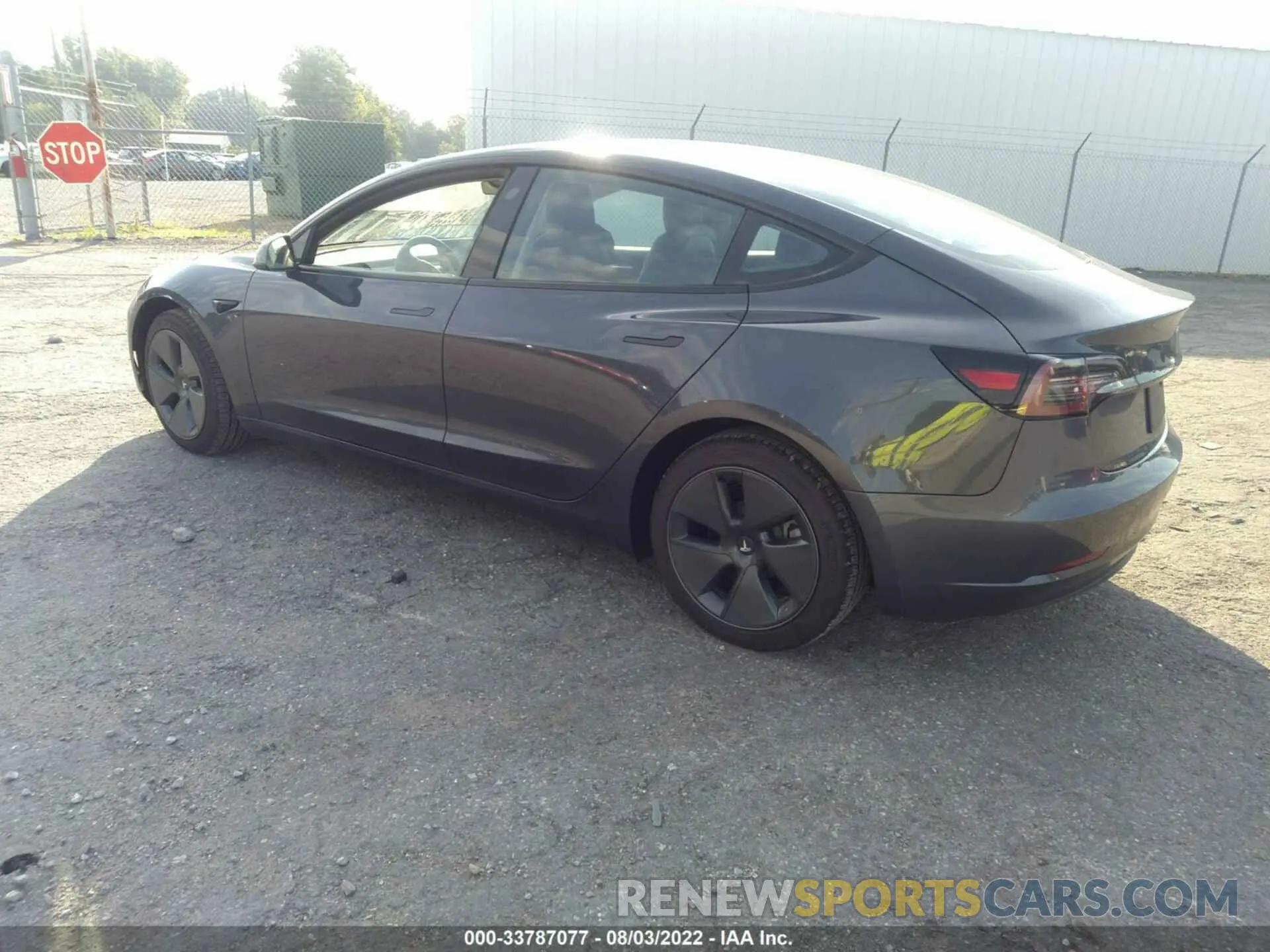 3 fotografías del automóvil dañado 5YJ3E1EB6NF180589 TESLA MODEL 3 2022