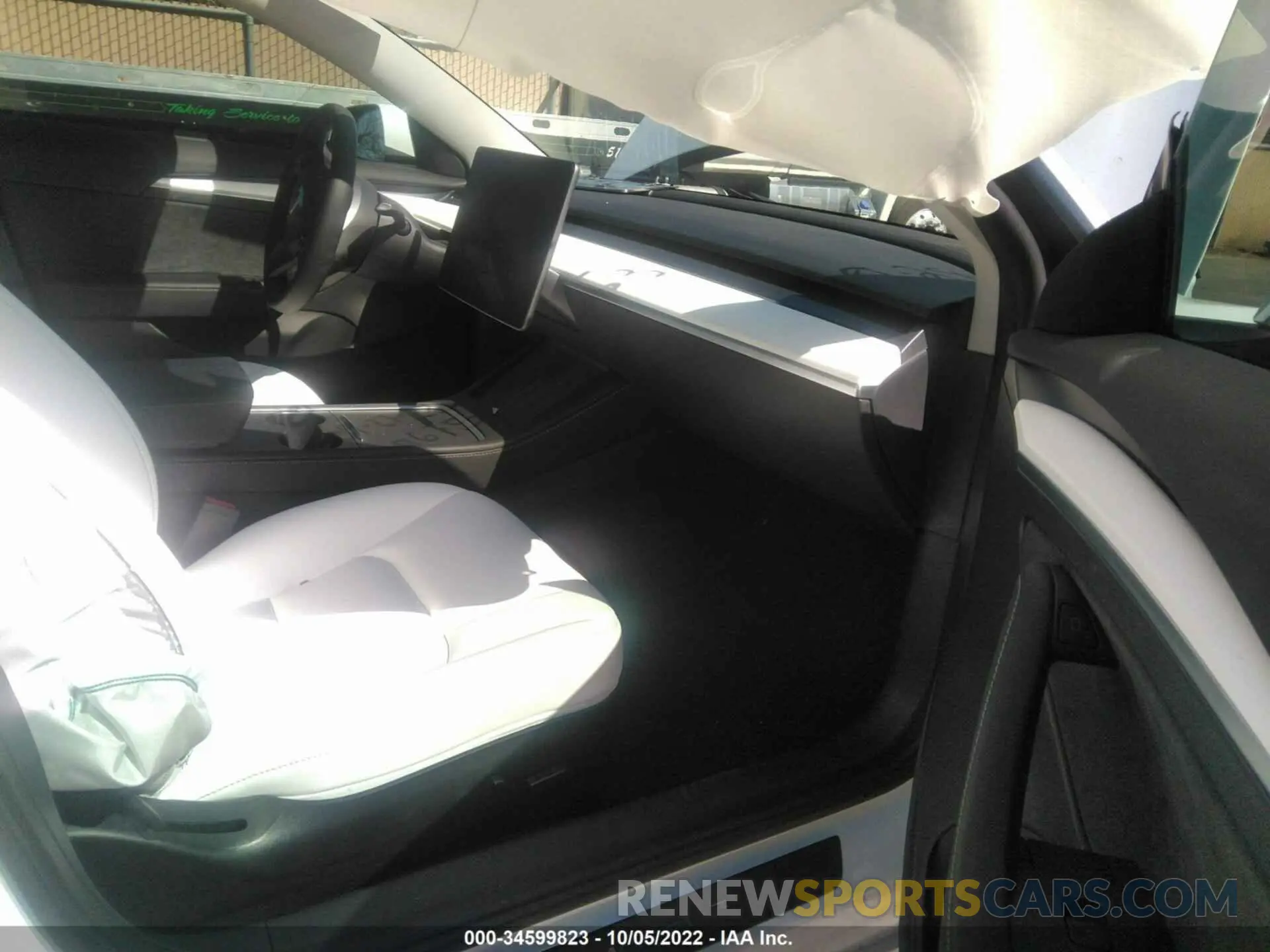 5 fotografías del automóvil dañado 5YJ3E1EB6NF182651 TESLA MODEL 3 2022