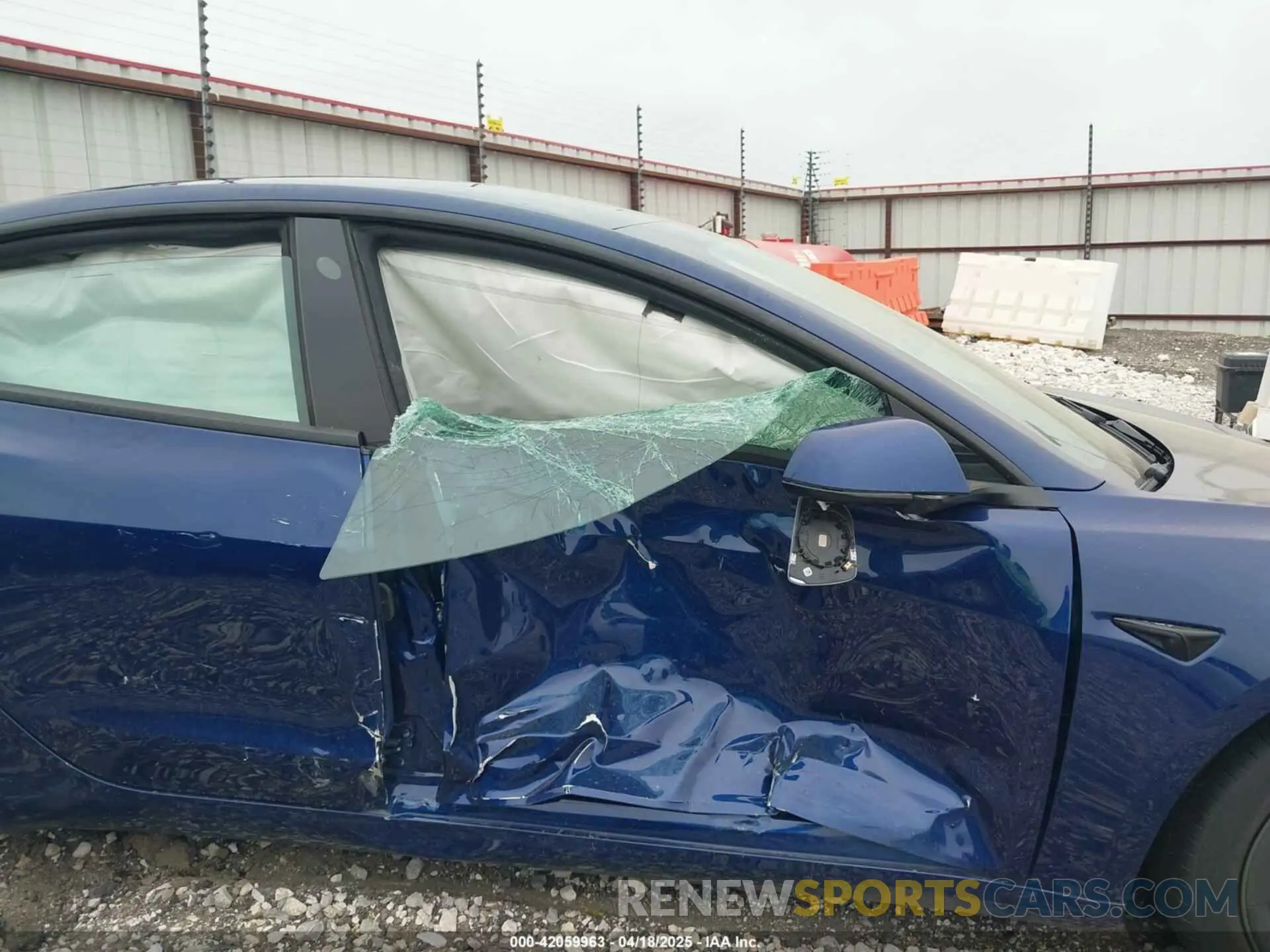 6 fotografías del automóvil dañado 5YJ3E1EB6NF250866 TESLA MODEL 3 2022