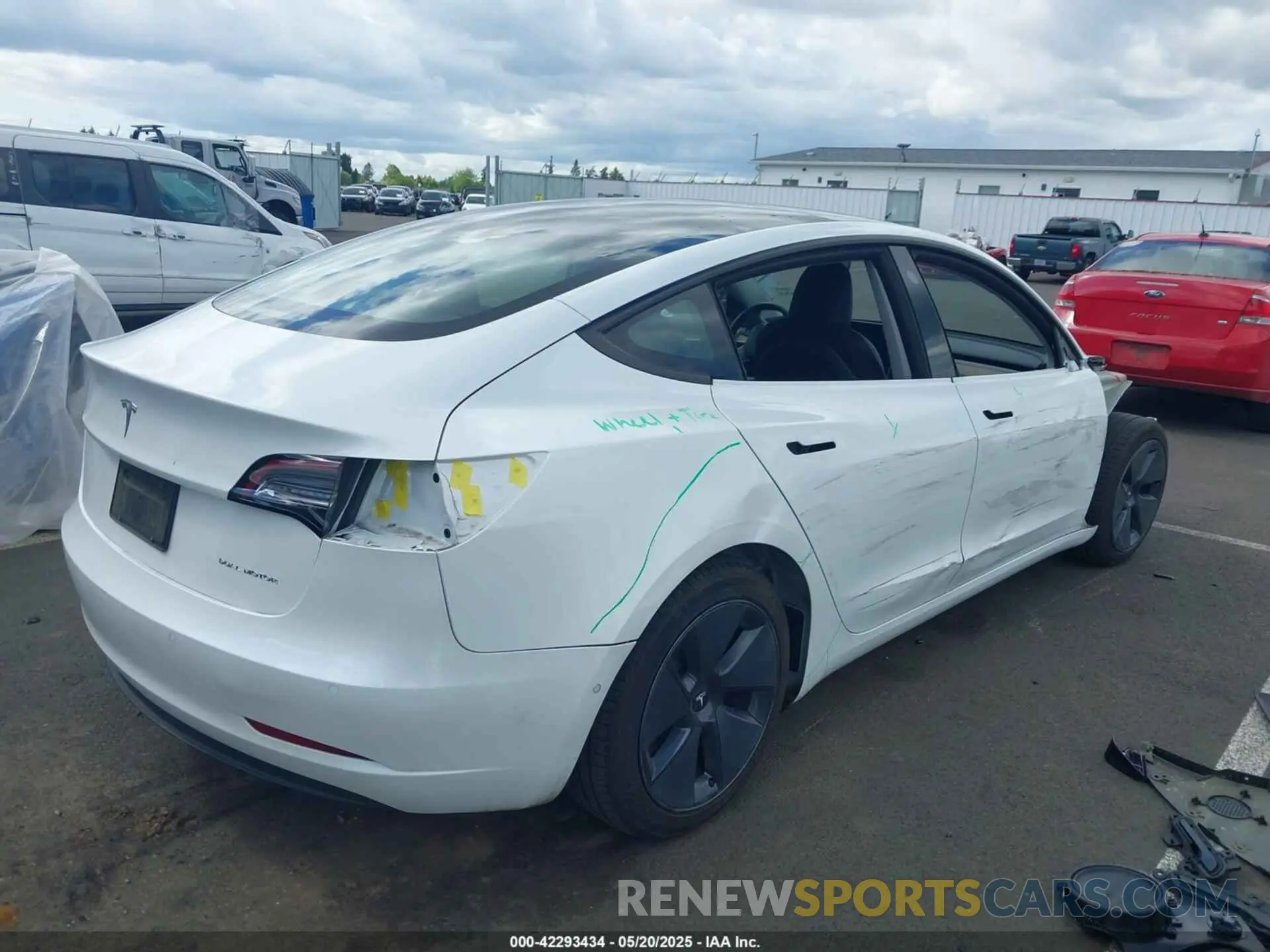 4 fotografías del automóvil dañado 5YJ3E1EB6NF250964 TESLA MODEL 3 2022