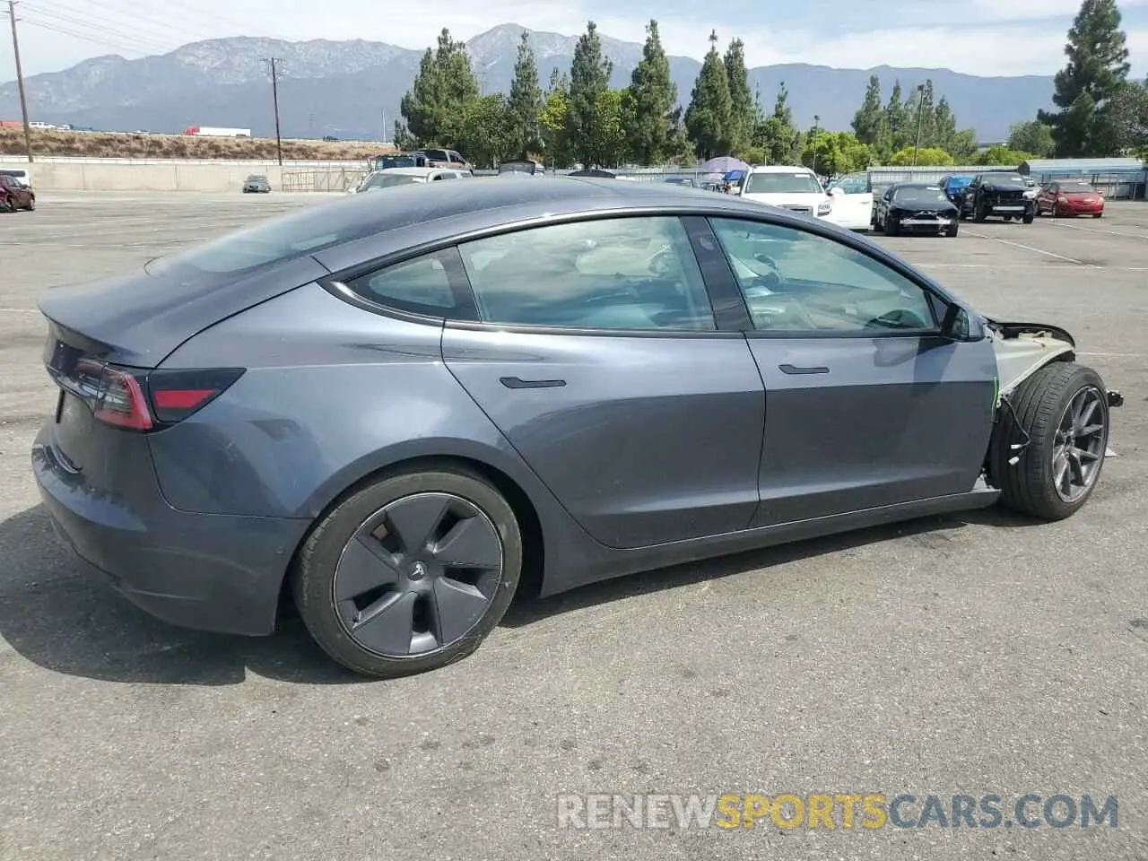 3 fotografías del automóvil dañado 5YJ3E1EB6NF264623 TESLA MODEL 3 2022