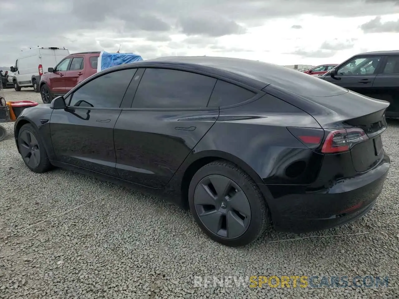 2 fotografías del automóvil dañado 5YJ3E1EB6NF334914 TESLA MODEL 3 2022