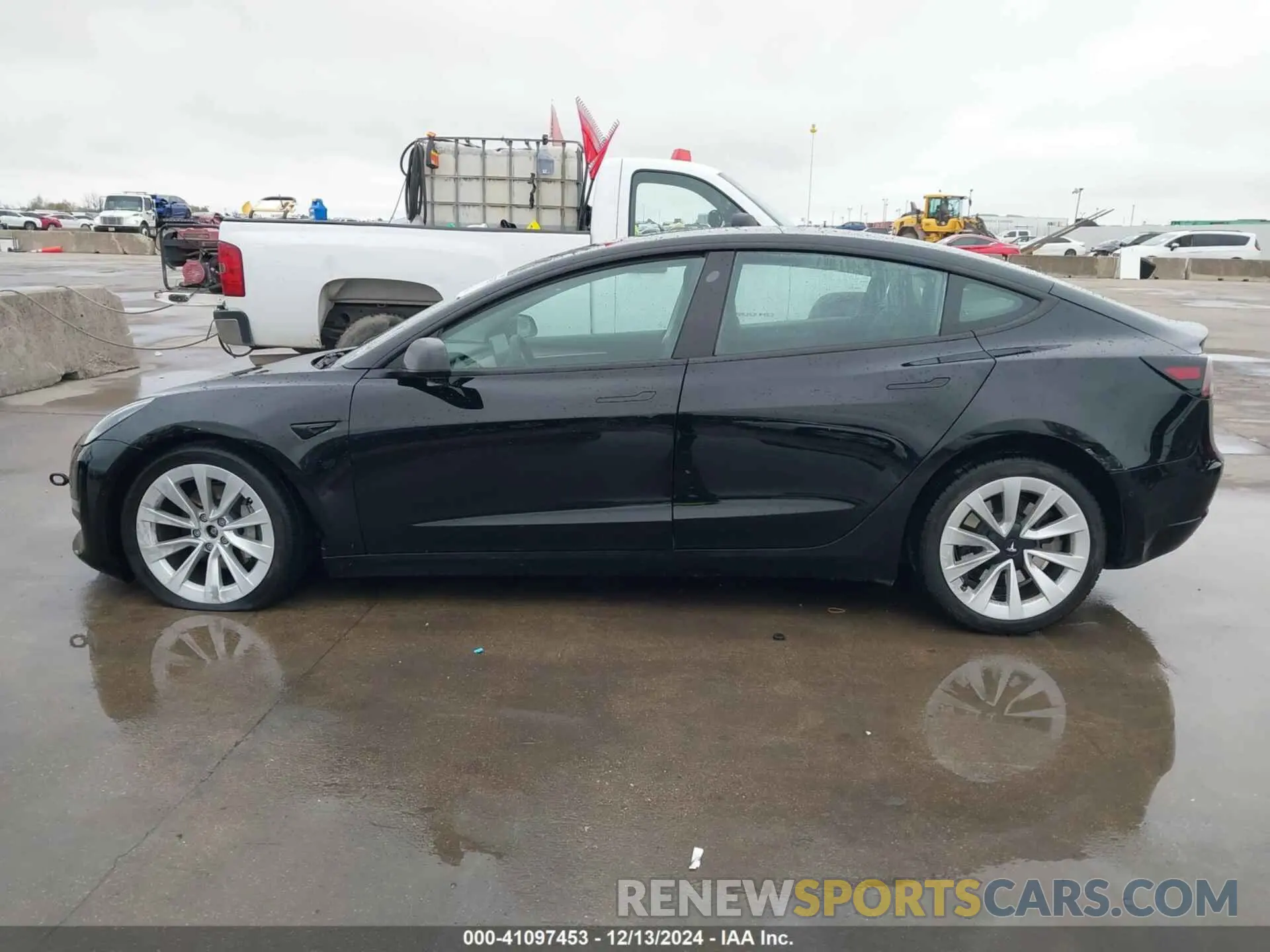 14 fotografías del automóvil dañado 5YJ3E1EB6NF363510 TESLA MODEL 3 2022