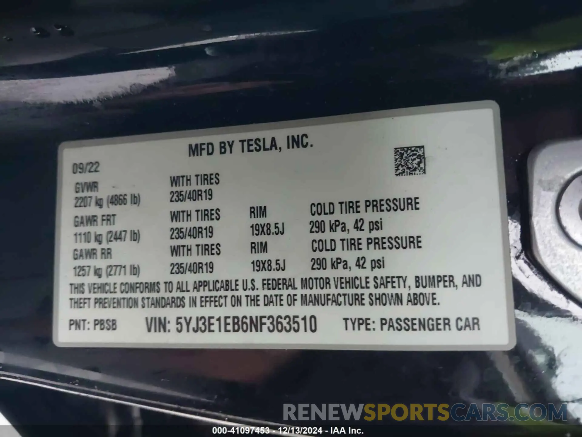 9 fotografías del automóvil dañado 5YJ3E1EB6NF363510 TESLA MODEL 3 2022