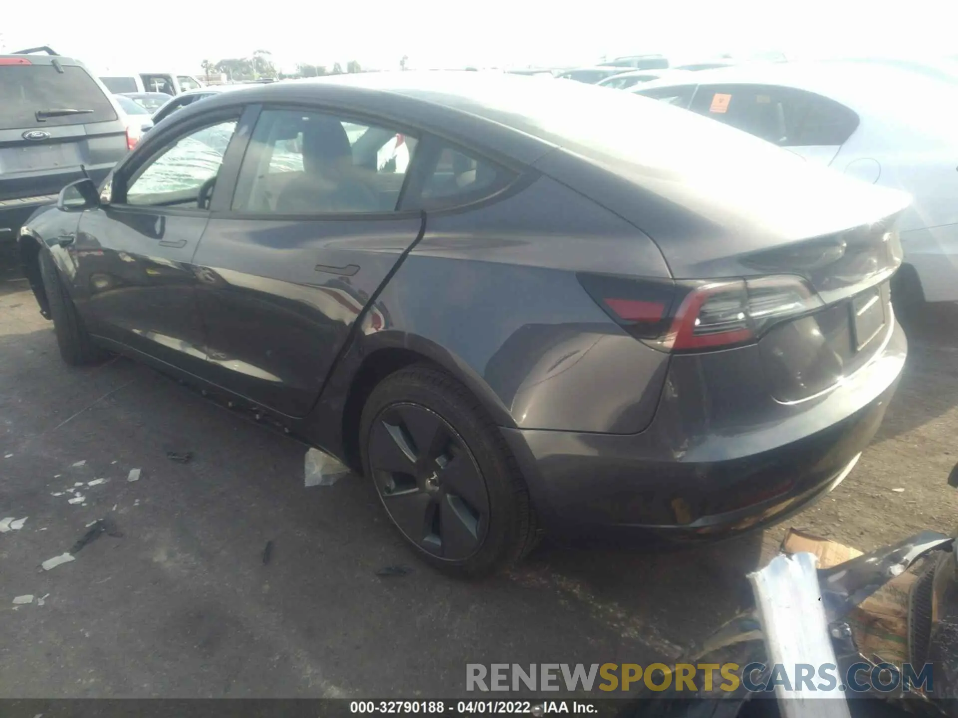 3 fotografías del automóvil dañado 5YJ3E1EB7NF117534 TESLA MODEL 3 2022
