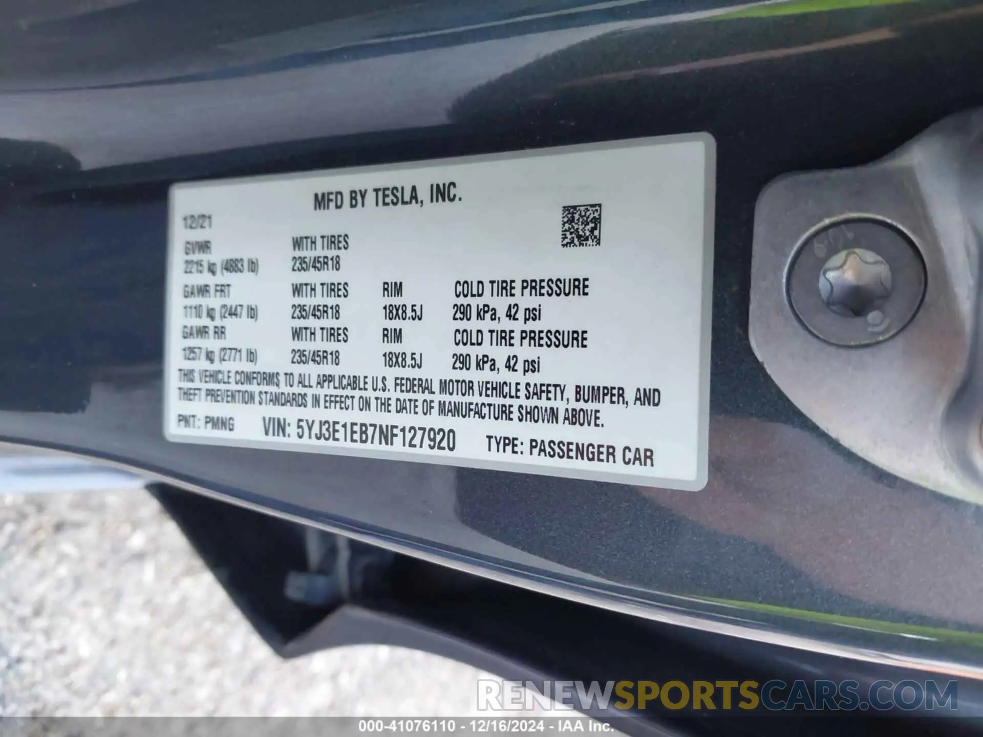 9 fotografías del automóvil dañado 5YJ3E1EB7NF127920 TESLA MODEL 3 2022