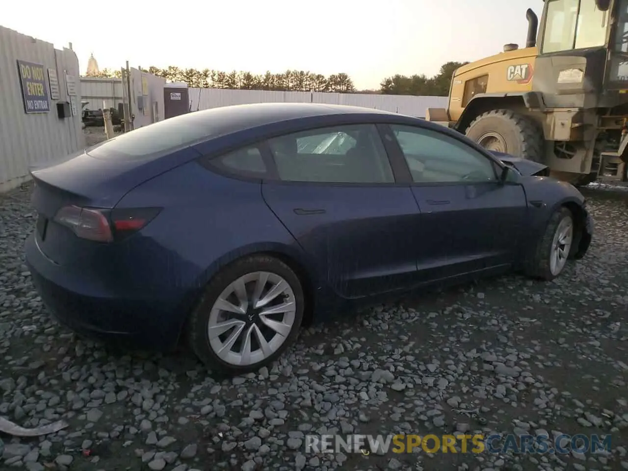 3 fotografías del automóvil dañado 5YJ3E1EB7NF143938 TESLA MODEL 3 2022