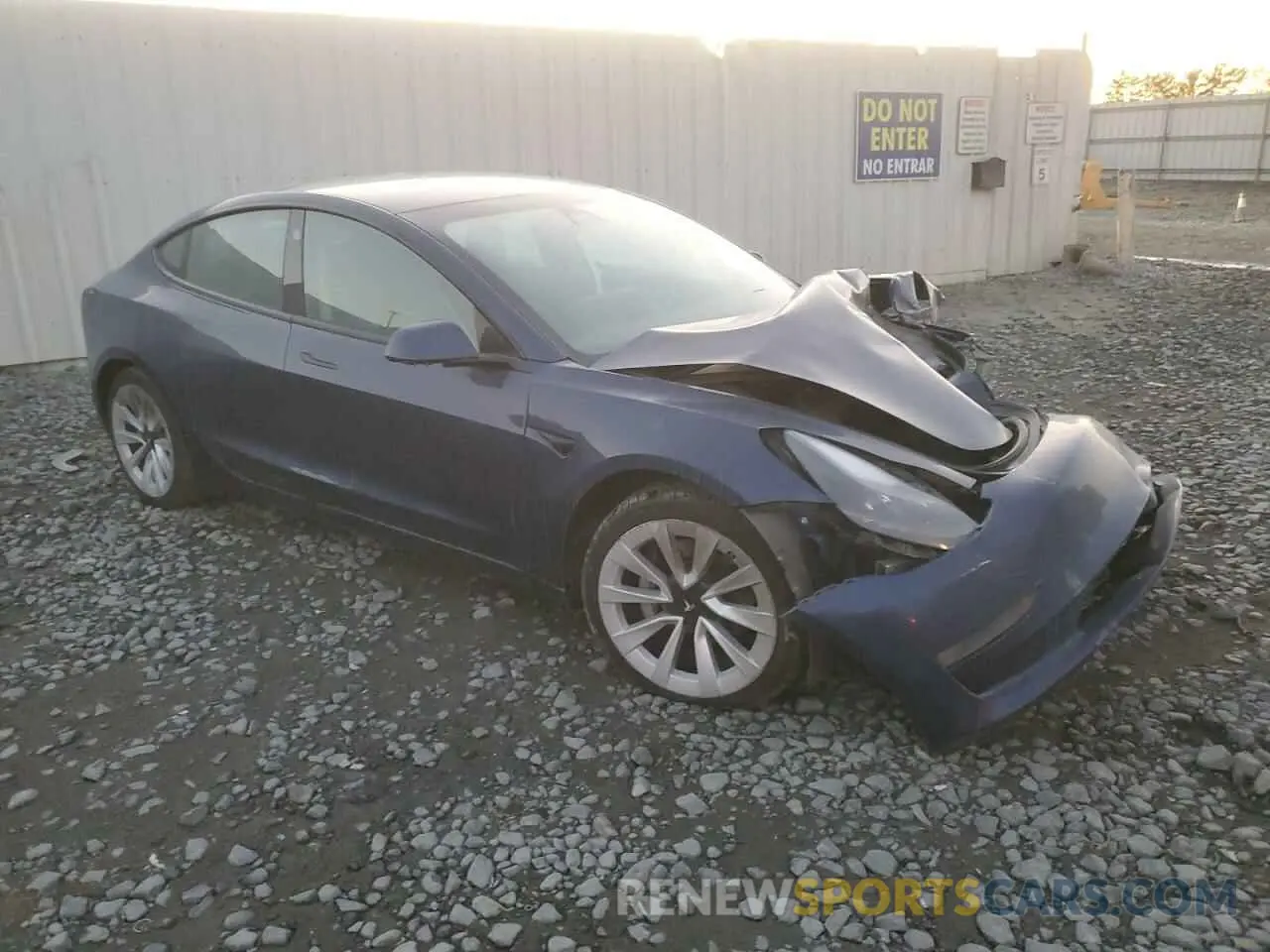 4 fotografías del automóvil dañado 5YJ3E1EB7NF143938 TESLA MODEL 3 2022