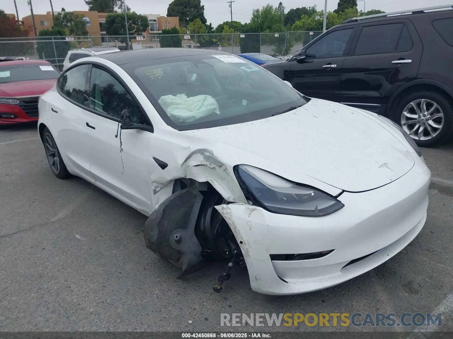1 fotografías del automóvil dañado 5YJ3E1EB7NF170444 TESLA MODEL 3 2022