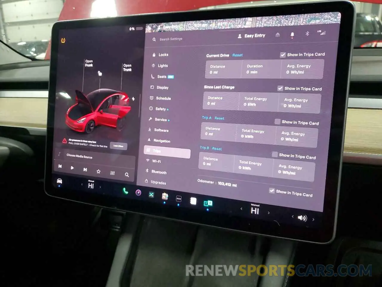 9 fotografías del automóvil dañado 5YJ3E1EB7NF188538 TESLA MODEL 3 2022