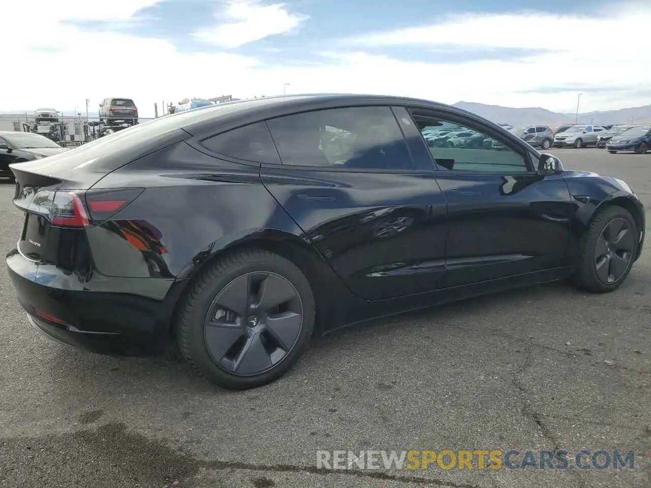 3 fotografías del automóvil dañado 5YJ3E1EB7NF195425 TESLA MODEL 3 2022
