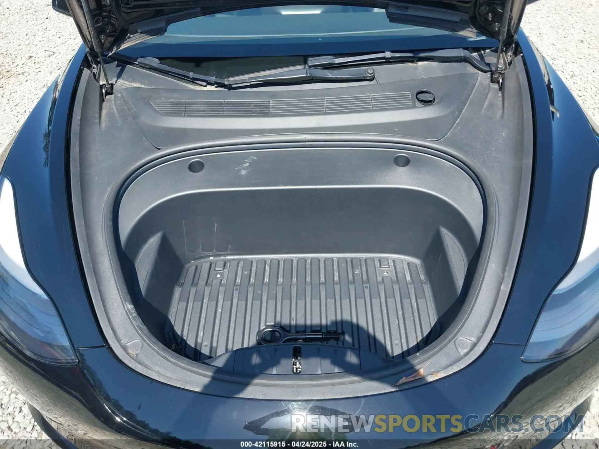 10 fotografías del automóvil dañado 5YJ3E1EB7NF241996 TESLA MODEL 3 2022
