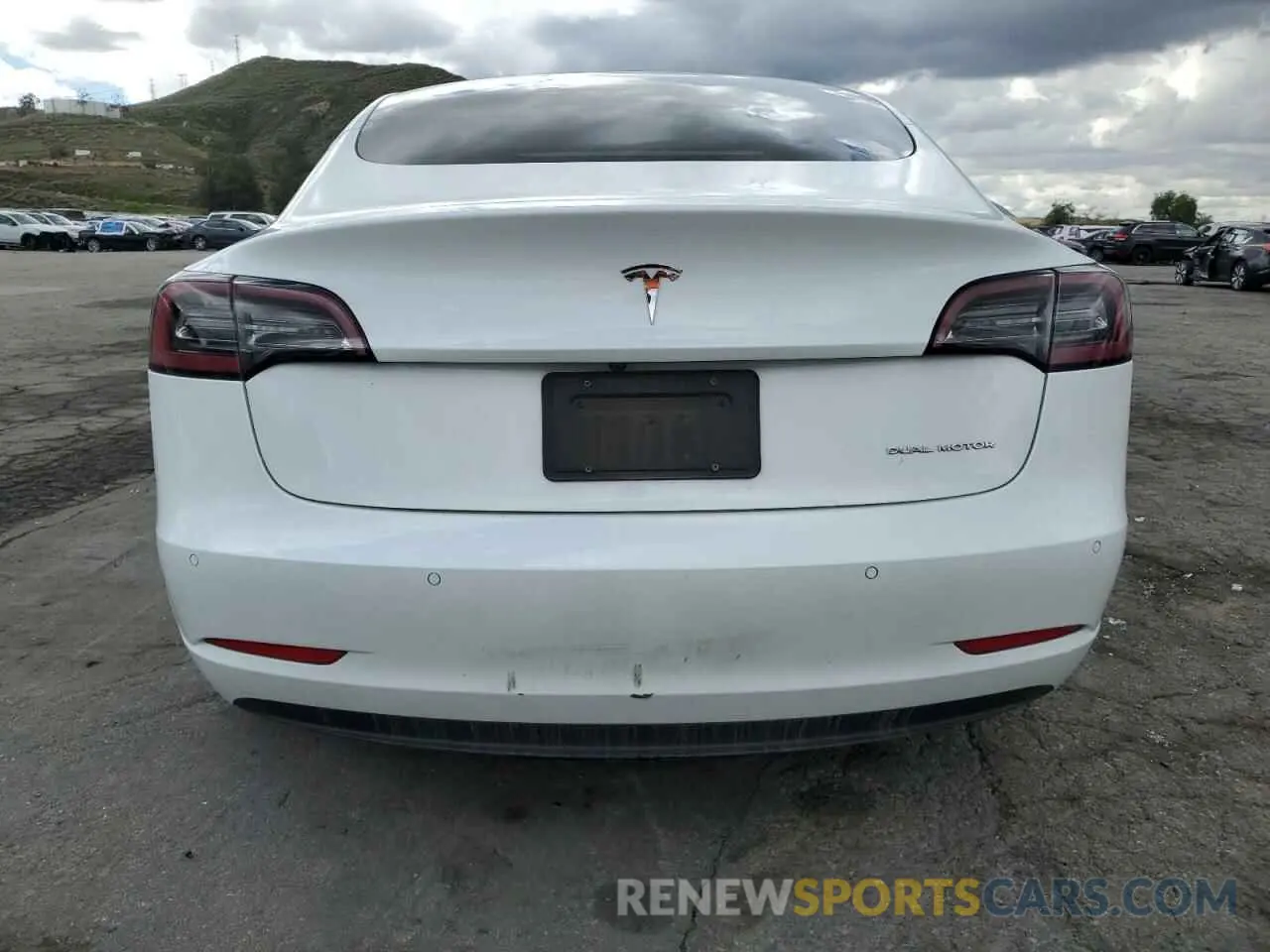 6 fotografías del automóvil dañado 5YJ3E1EB7NF365962 TESLA MODEL 3 2022