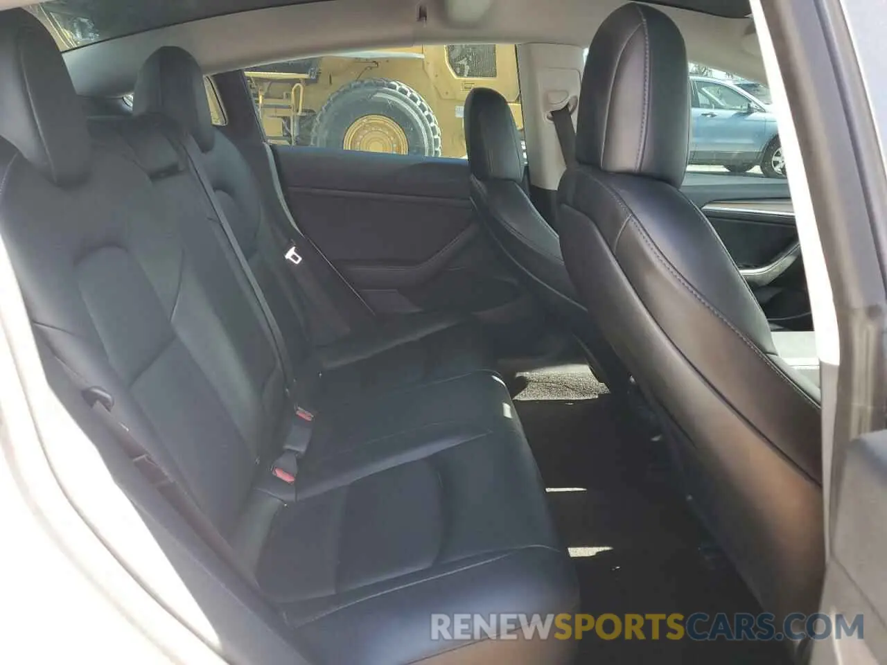 10 fotografías del automóvil dañado 5YJ3E1EB8NF109684 TESLA MODEL 3 2022