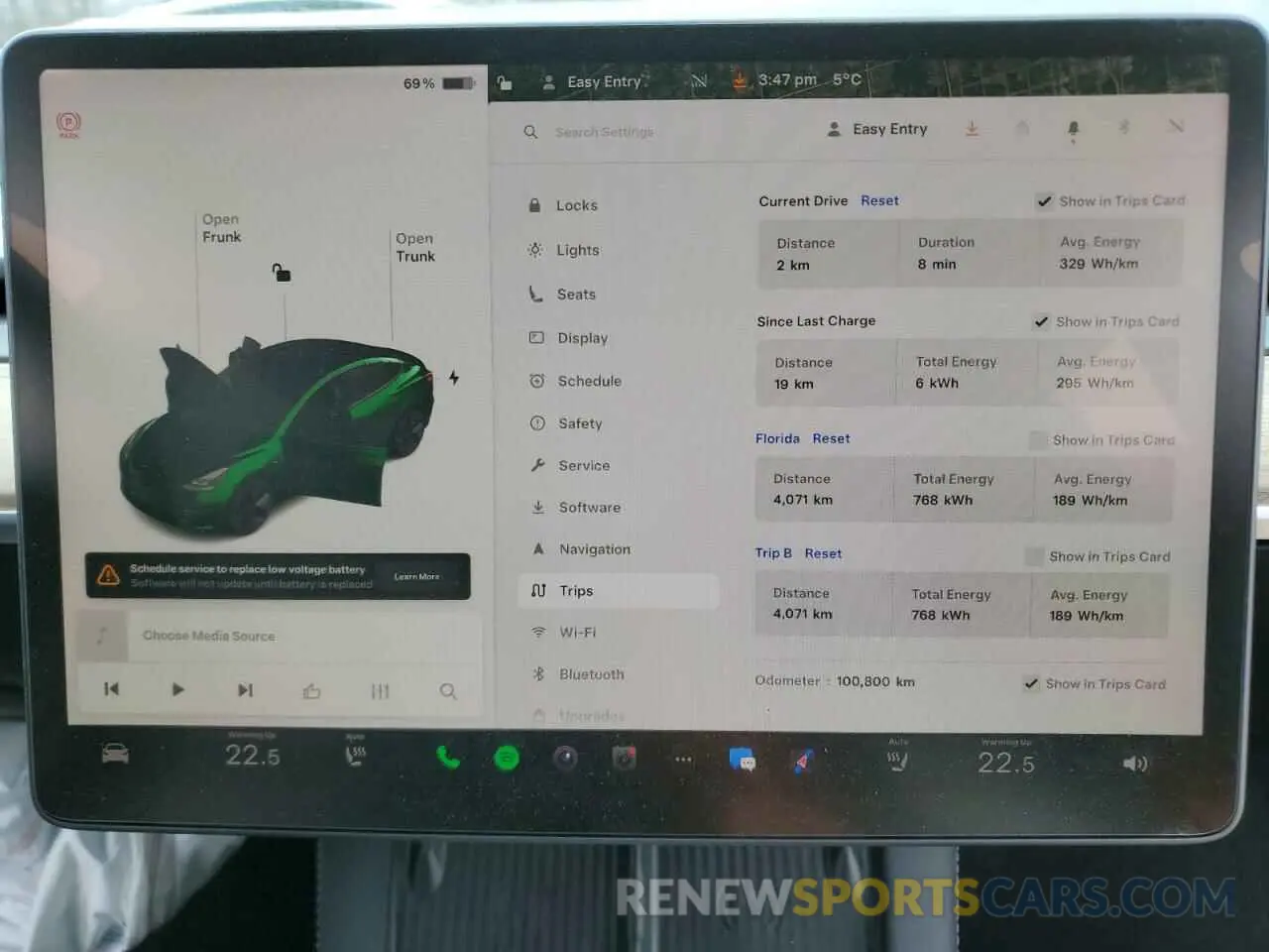 9 fotografías del automóvil dañado 5YJ3E1EB8NF116800 TESLA MODEL 3 2022