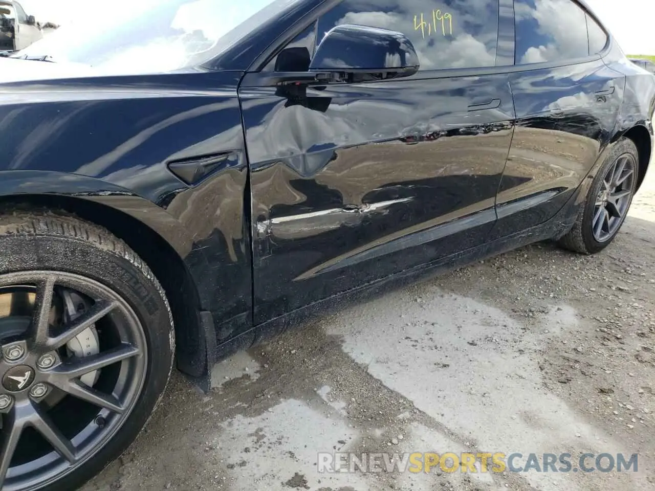 9 fotografías del automóvil dañado 5YJ3E1EB8NF152387 TESLA MODEL 3 2022