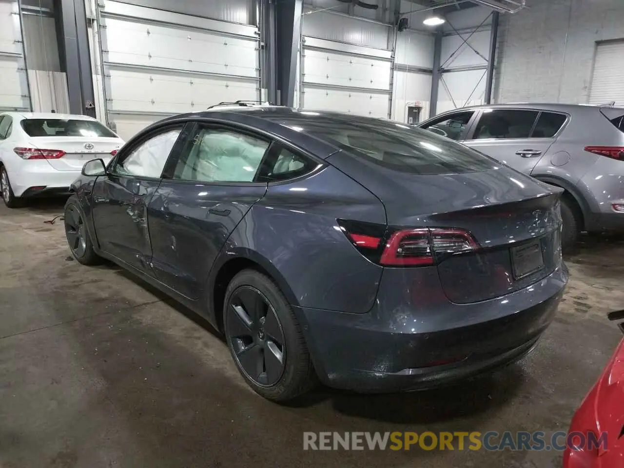 3 fotografías del automóvil dañado 5YJ3E1EB8NF185468 TESLA MODEL 3 2022