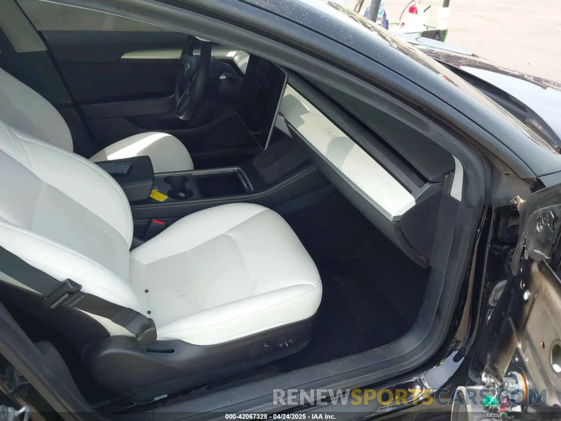 5 fotografías del automóvil dañado 5YJ3E1EB8NF197023 TESLA MODEL 3 2022
