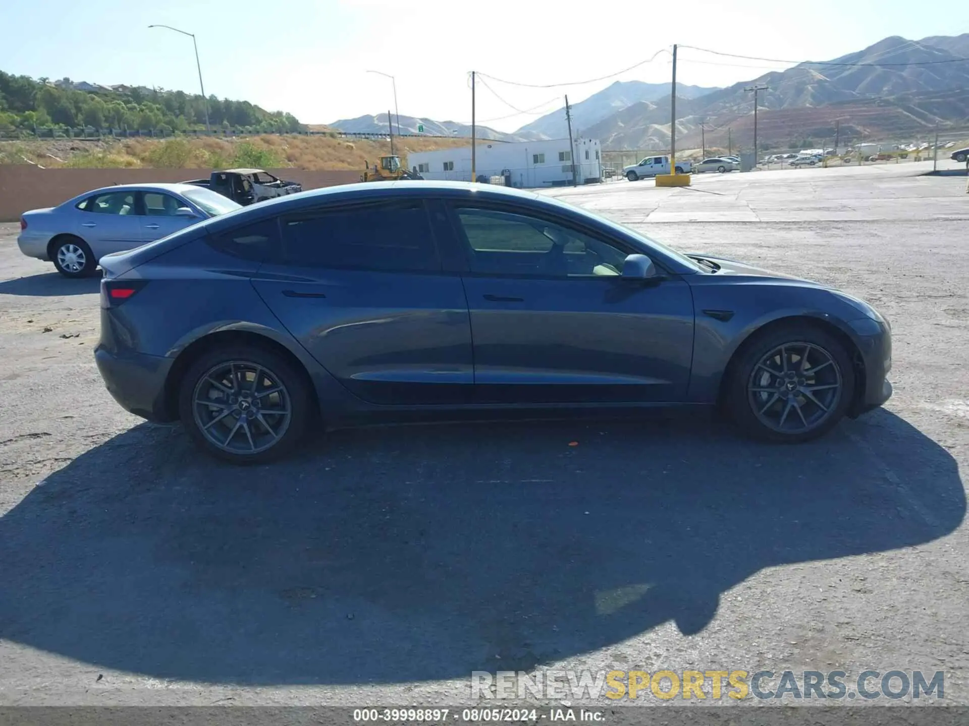 12 fotografías del automóvil dañado 5YJ3E1EB8NF206593 TESLA MODEL 3 2022