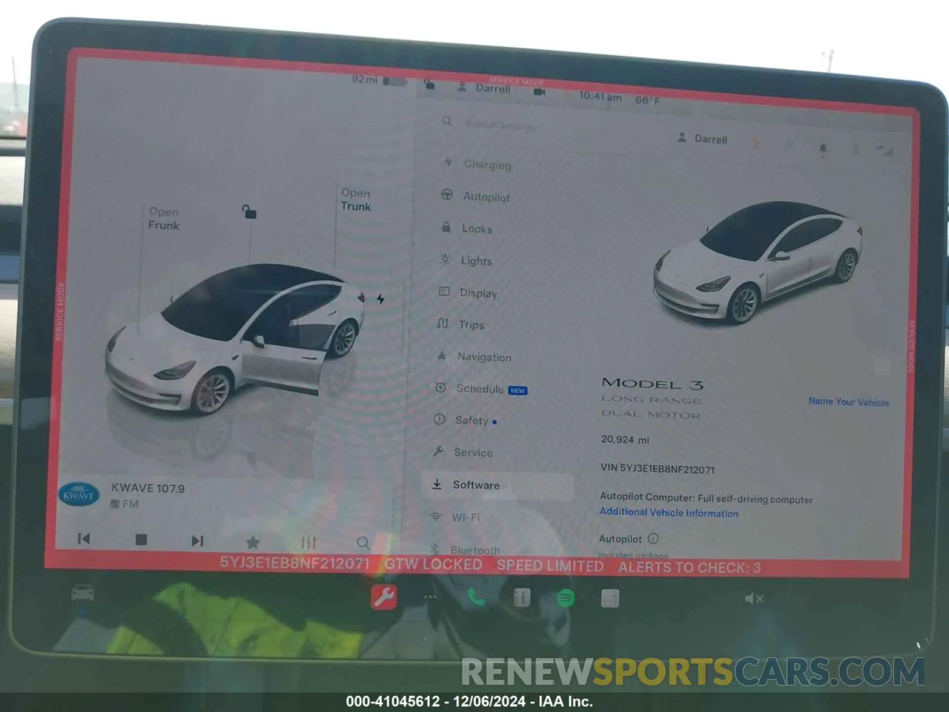 18 fotografías del automóvil dañado 5YJ3E1EB8NF212071 TESLA MODEL 3 2022