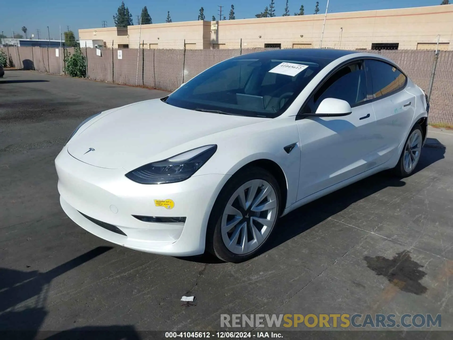 2 fotografías del automóvil dañado 5YJ3E1EB8NF212071 TESLA MODEL 3 2022