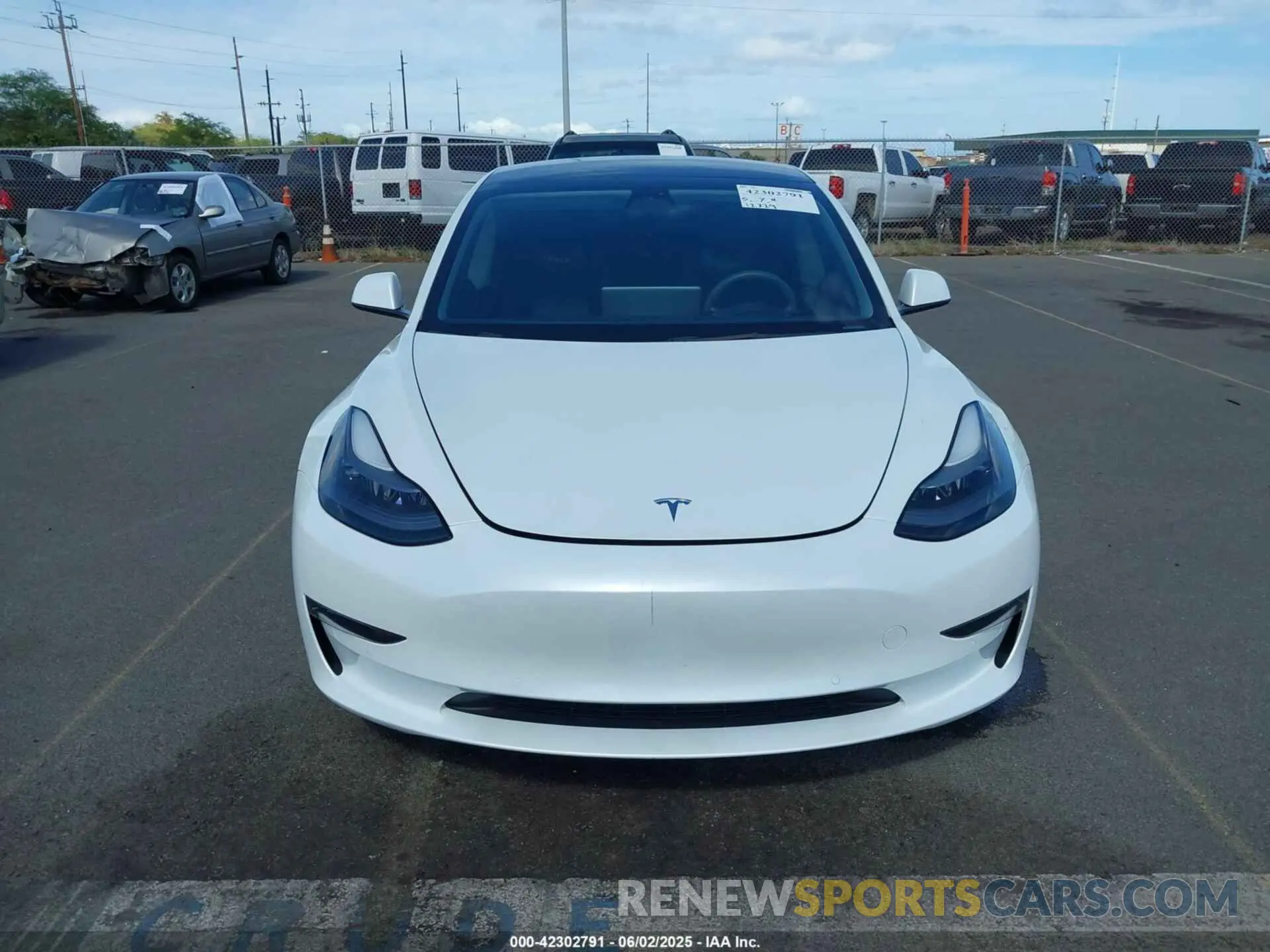 12 fotografías del automóvil dañado 5YJ3E1EB8NF232479 TESLA MODEL 3 2022