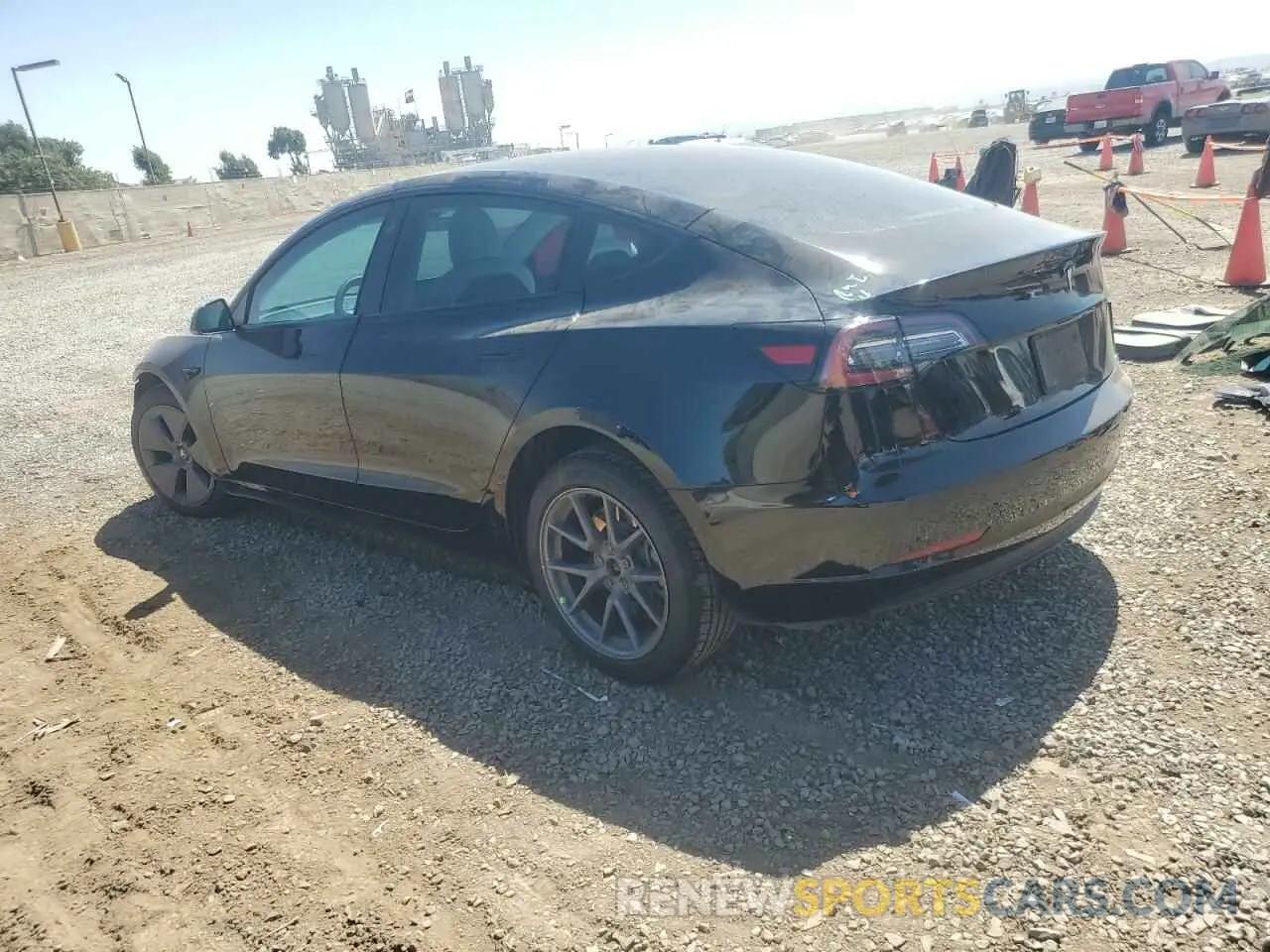 2 fotografías del automóvil dañado 5YJ3E1EB8NF255373 TESLA MODEL 3 2022