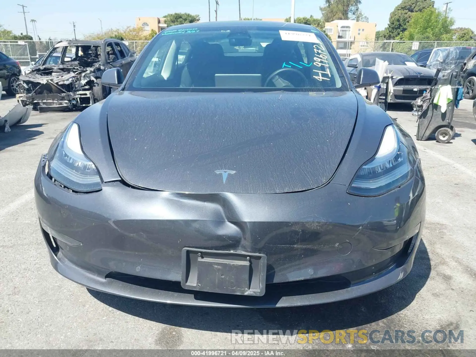 12 fotografías del automóvil dañado 5YJ3E1EB8NF262310 TESLA MODEL 3 2022