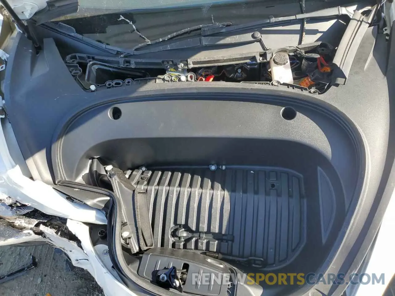 11 fotografías del automóvil dañado 5YJ3E1EB8NF273050 TESLA MODEL 3 2022