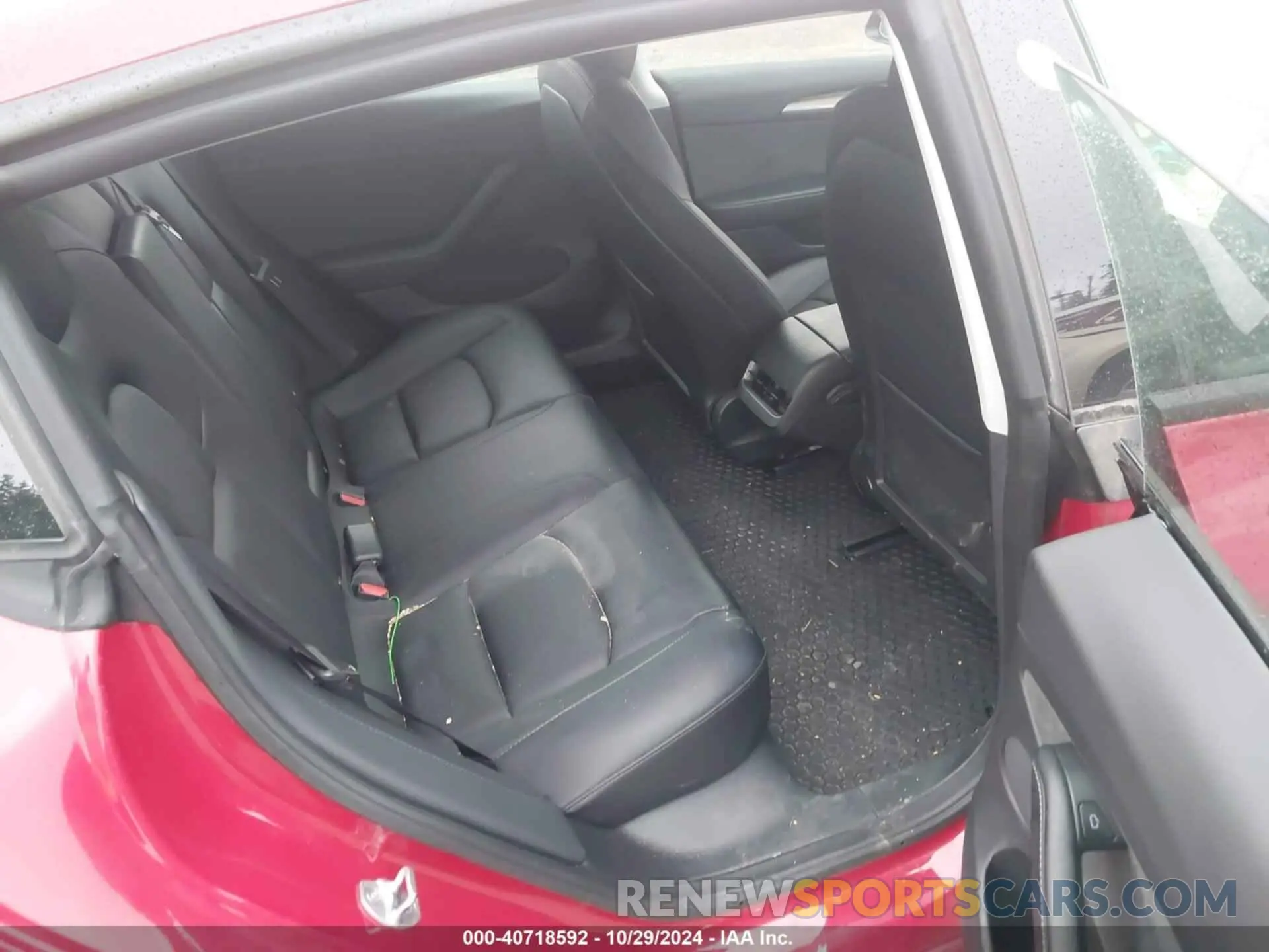 8 fotografías del automóvil dañado 5YJ3E1EB8NF273081 TESLA MODEL 3 2022