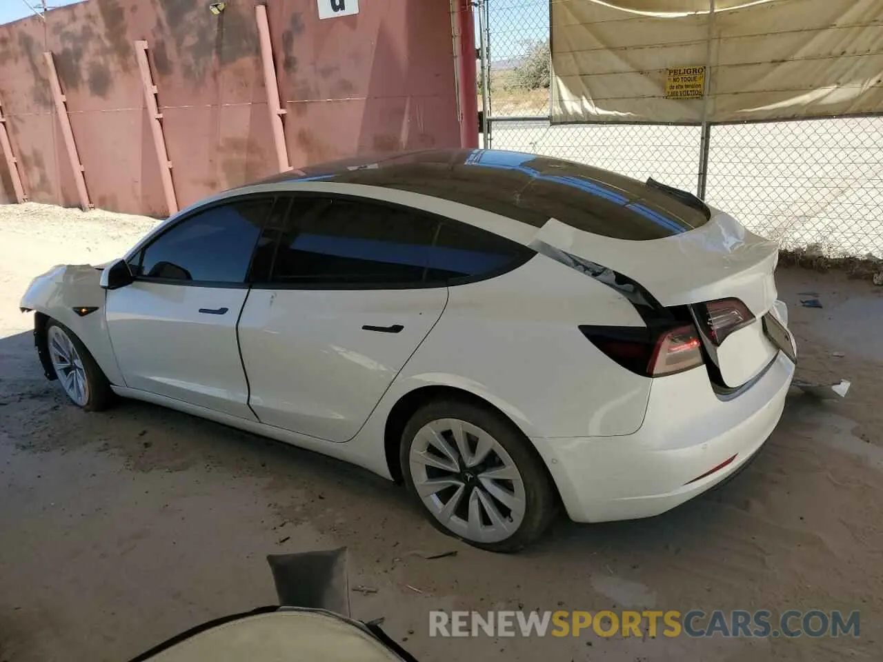 2 fotografías del automóvil dañado 5YJ3E1EB8NF297400 TESLA MODEL 3 2022