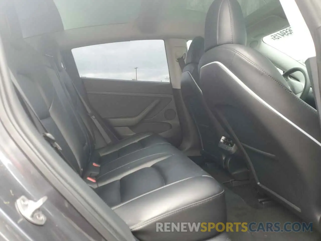 10 fotografías del automóvil dañado 5YJ3E1EB9NF117339 TESLA MODEL 3 2022