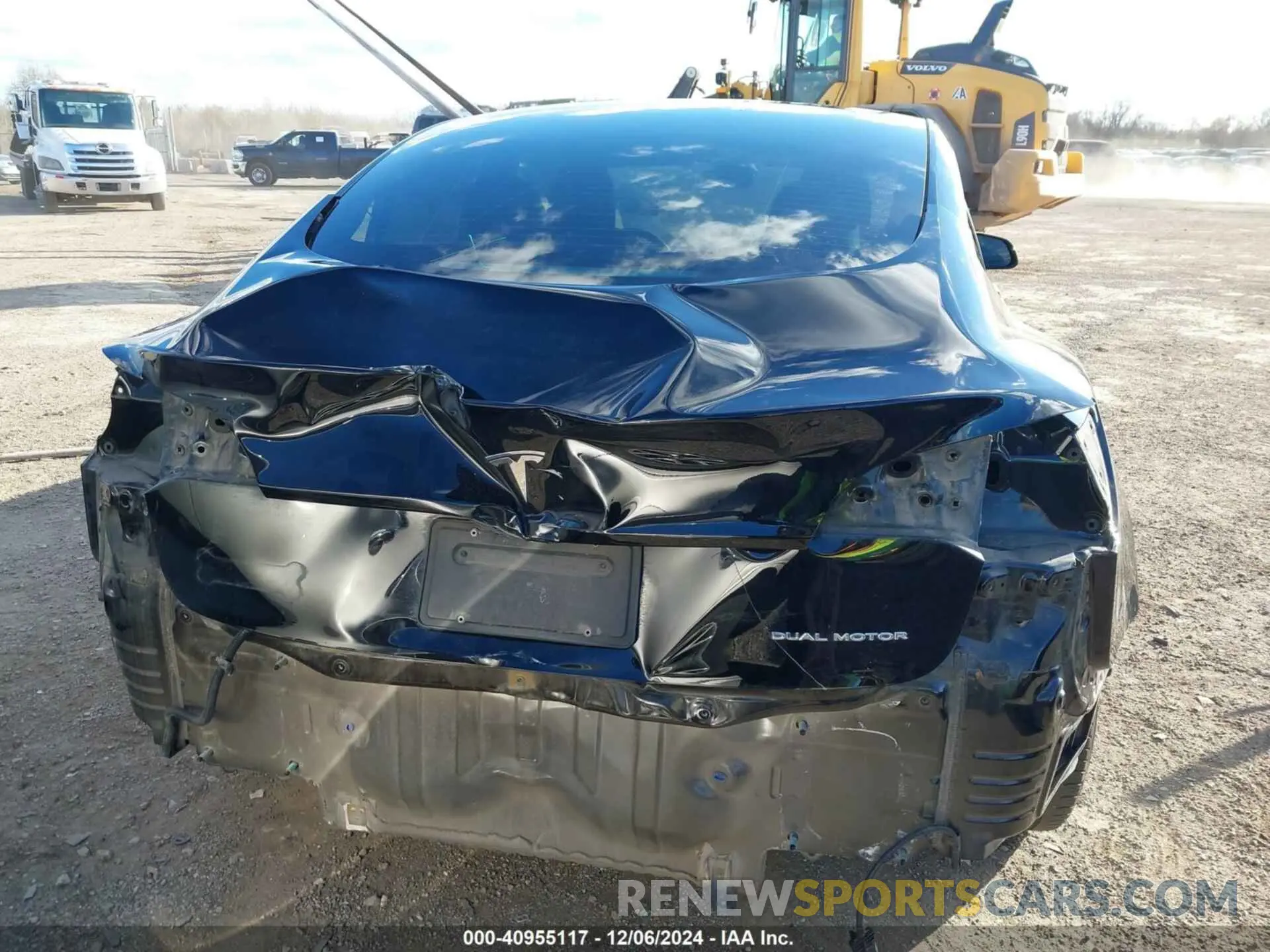 16 fotografías del automóvil dañado 5YJ3E1EB9NF121889 TESLA MODEL 3 2022
