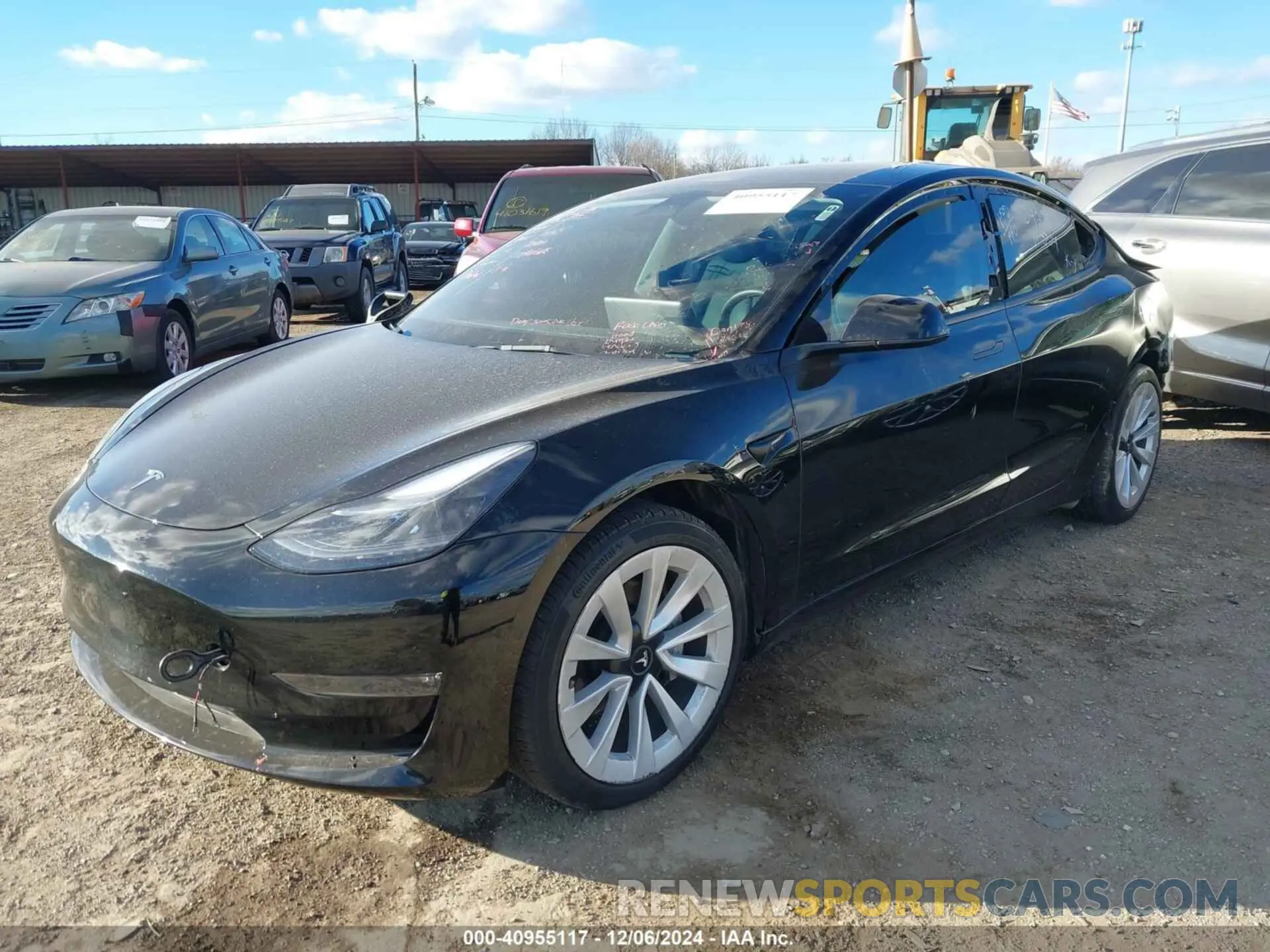 2 fotografías del automóvil dañado 5YJ3E1EB9NF121889 TESLA MODEL 3 2022