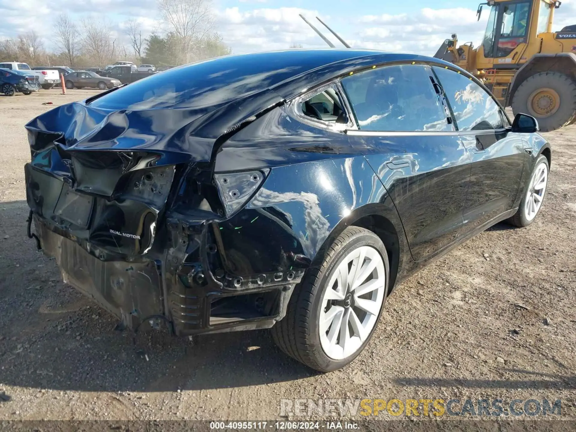 4 fotografías del automóvil dañado 5YJ3E1EB9NF121889 TESLA MODEL 3 2022