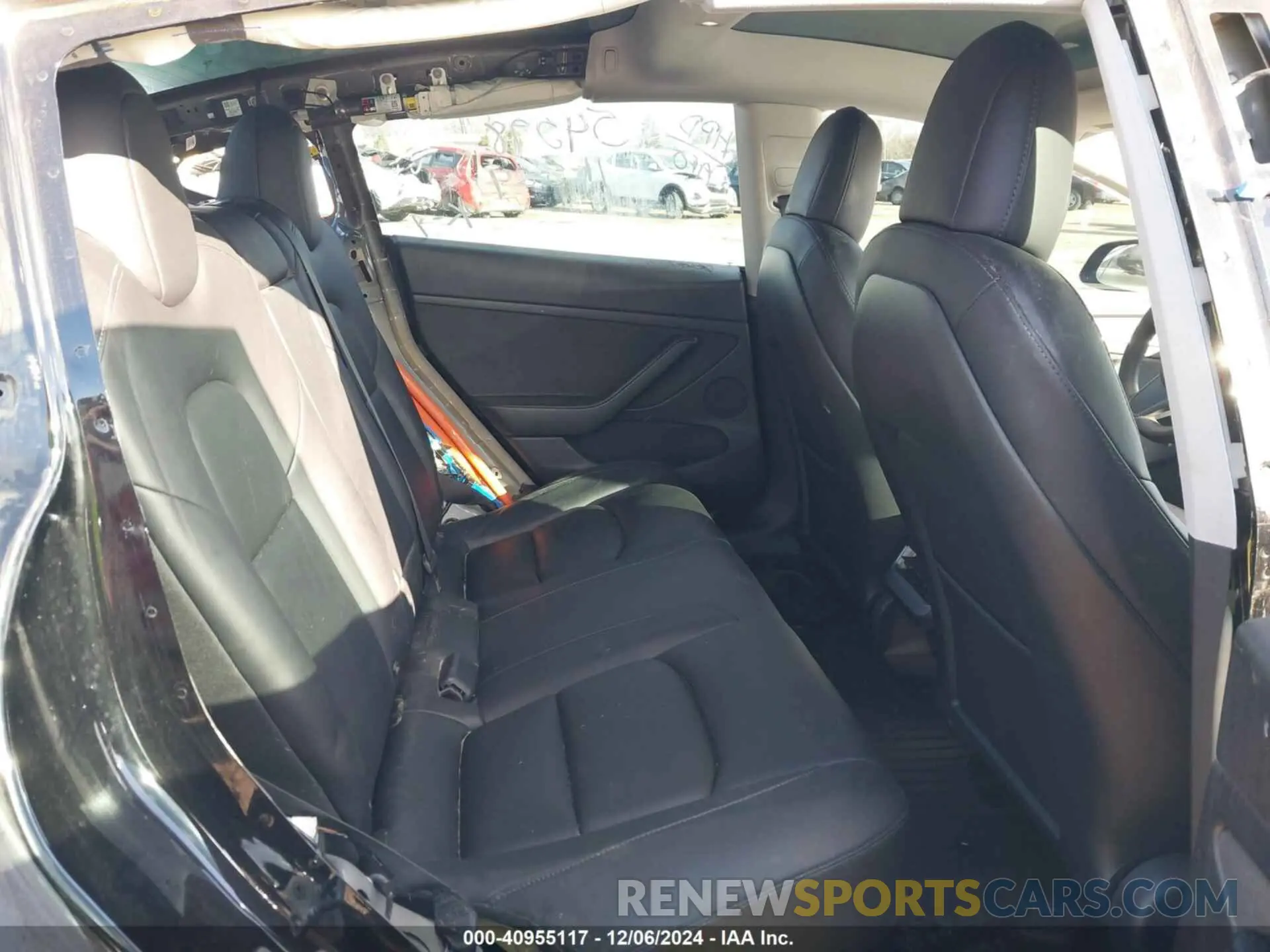 8 fotografías del automóvil dañado 5YJ3E1EB9NF121889 TESLA MODEL 3 2022
