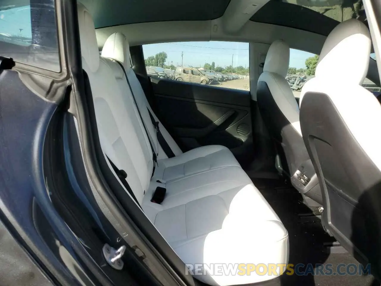 10 fotografías del automóvil dañado 5YJ3E1EB9NF128356 TESLA MODEL 3 2022