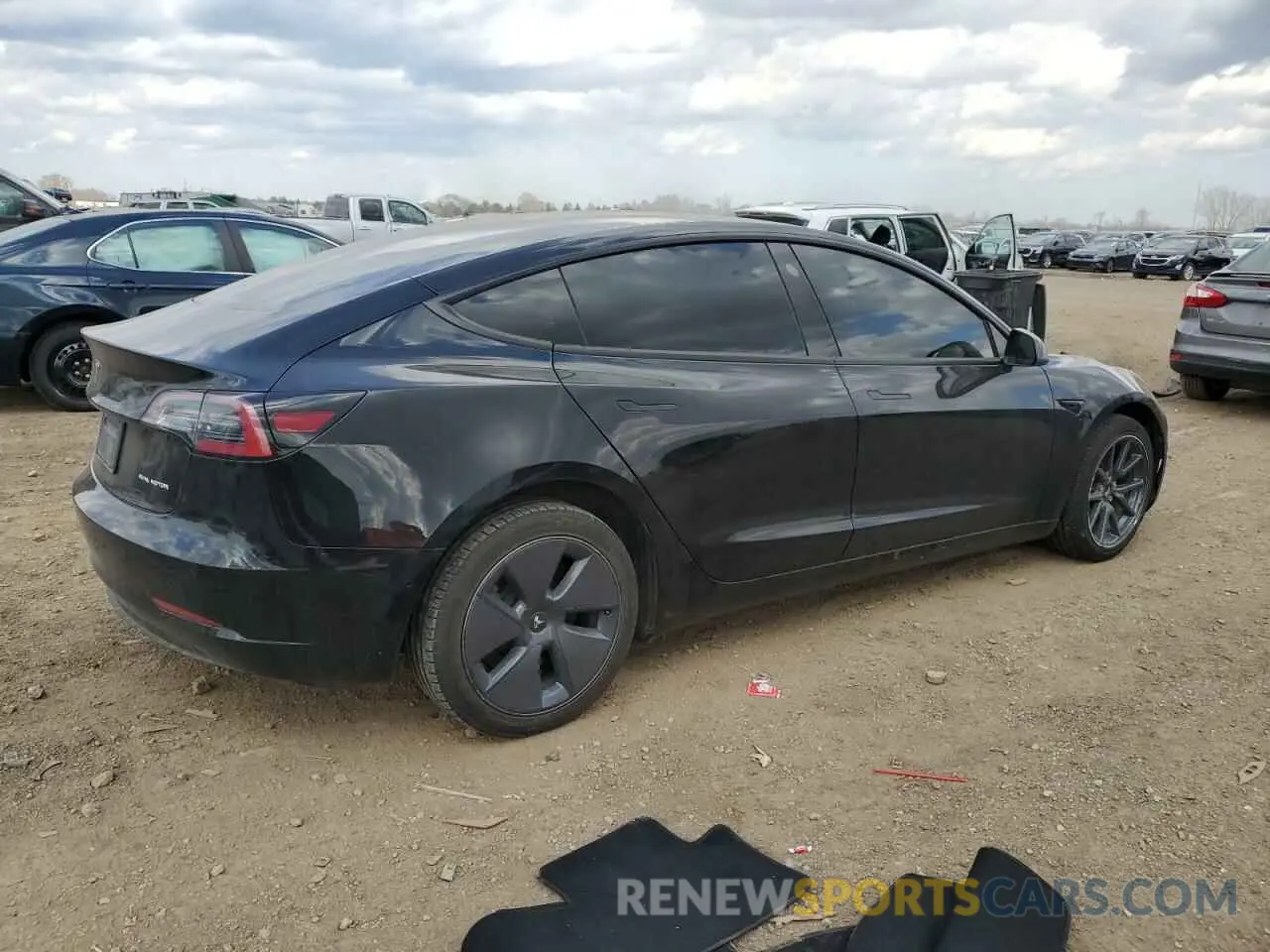 3 fotografías del automóvil dañado 5YJ3E1EB9NF134819 TESLA MODEL 3 2022
